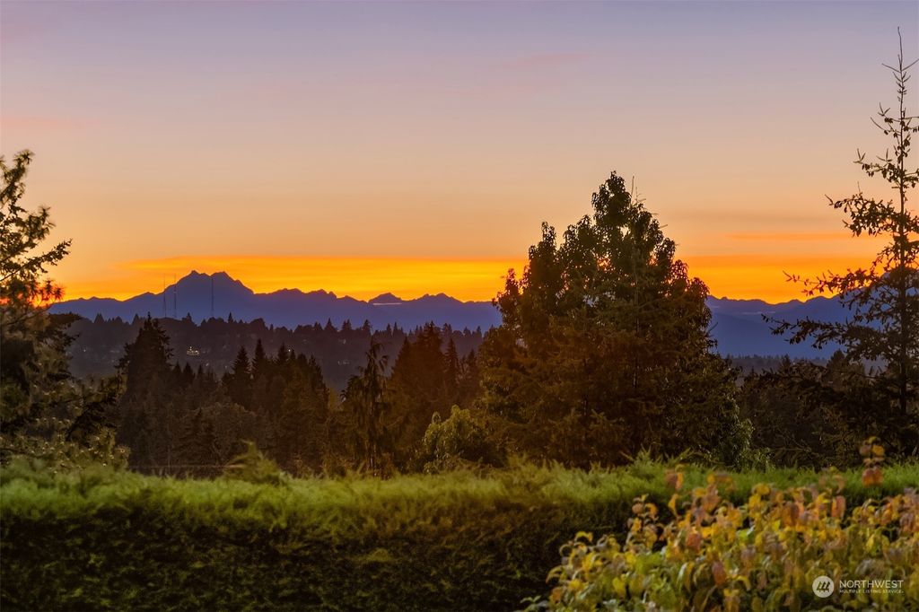 Photo of 8780 NE 20th Street, Clyde Hill, WA 98004 (MLS # 2297336)