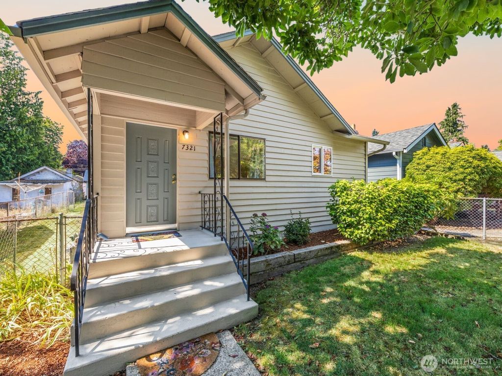 Photo of 7321 31st Avenue SW, Seattle, WA 98126 (MLS # 2426218)
