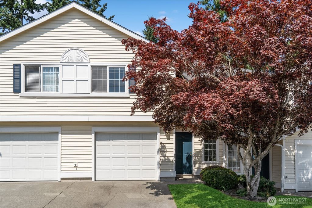 Photo of 927 132nd Street SW #H5, Everett, WA 98204 (MLS # 2469322)