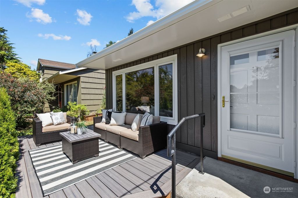 Photo of 4158 42nd Avenue NE, Seattle, WA 98105 (MLS # 2144763)