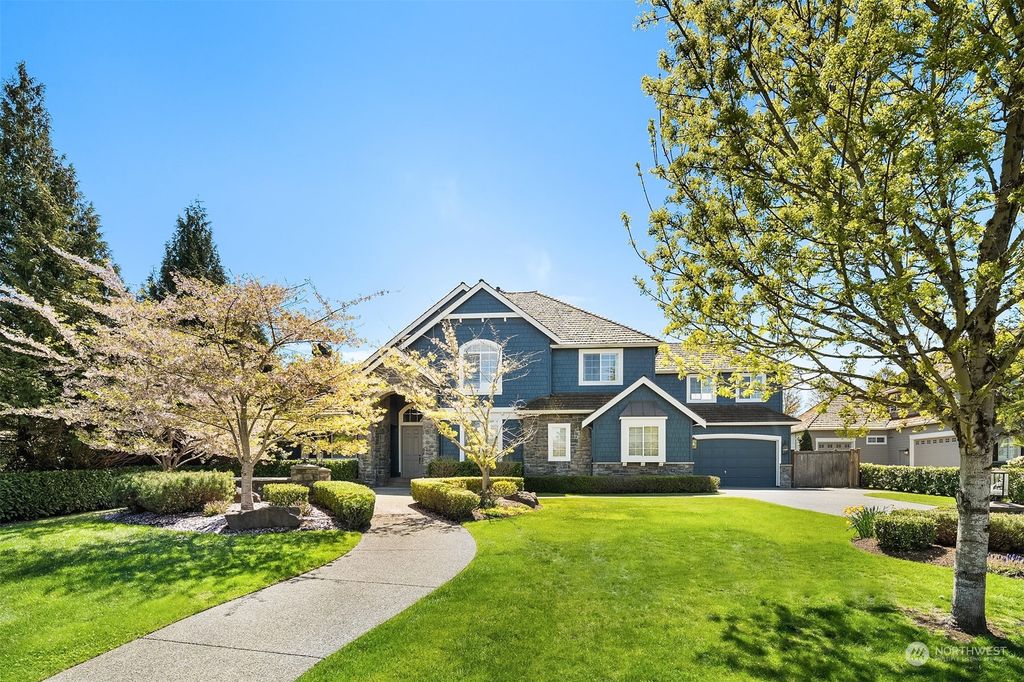 Photo of 27833 SE 26th Way, Sammamish, WA 98075 (MLS # 2060857)