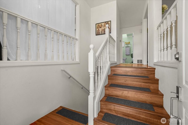 1908 Oak Road
