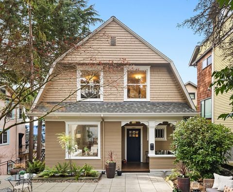 Photo of 1937 7th Avenue W, Seattle, WA 98119 (MLS # 2472459)