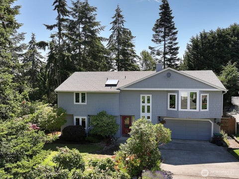 Photo of 2130 Fairway Lane, Oak Harbor, WA 98277 (MLS # 2552901)