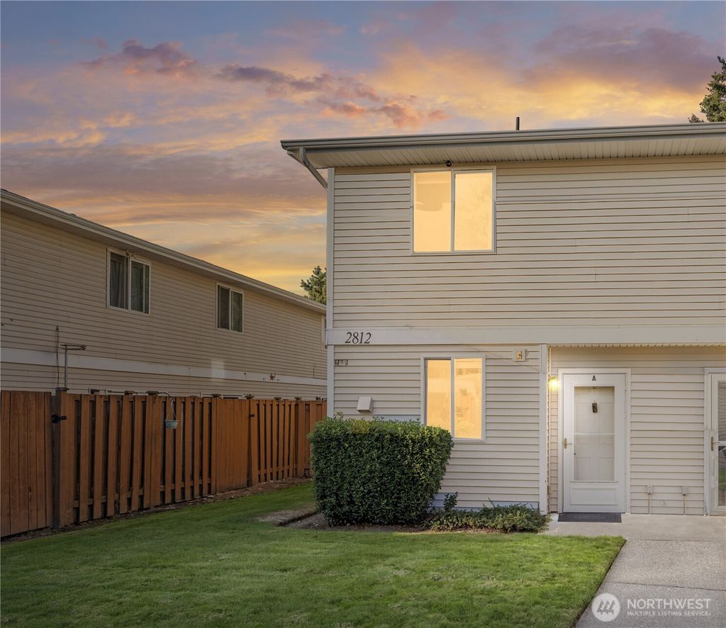 Photo of 2812 D Place SE #A, Auburn, WA 98002 (MLS # 2436939)