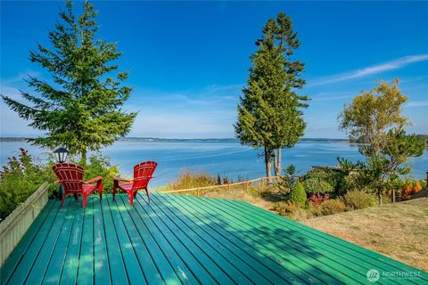 6887 Holeman Avenue Blaine WA 98230