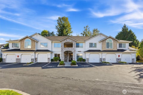 Photo of 11421 8th Avenue W #AA102, Everett, WA 98204 (MLS # 2584695)