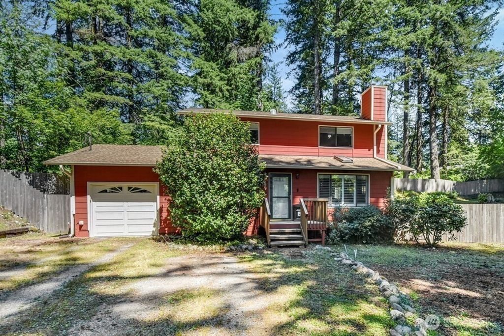 Photo of 17314 430th Avenue SW, North Bend, WA 98045 (MLS # 2400757)
