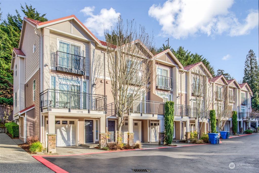 Photo of 12735 SE 41st Place #102, Bellevue, WA 98006 (MLS # 2330960)