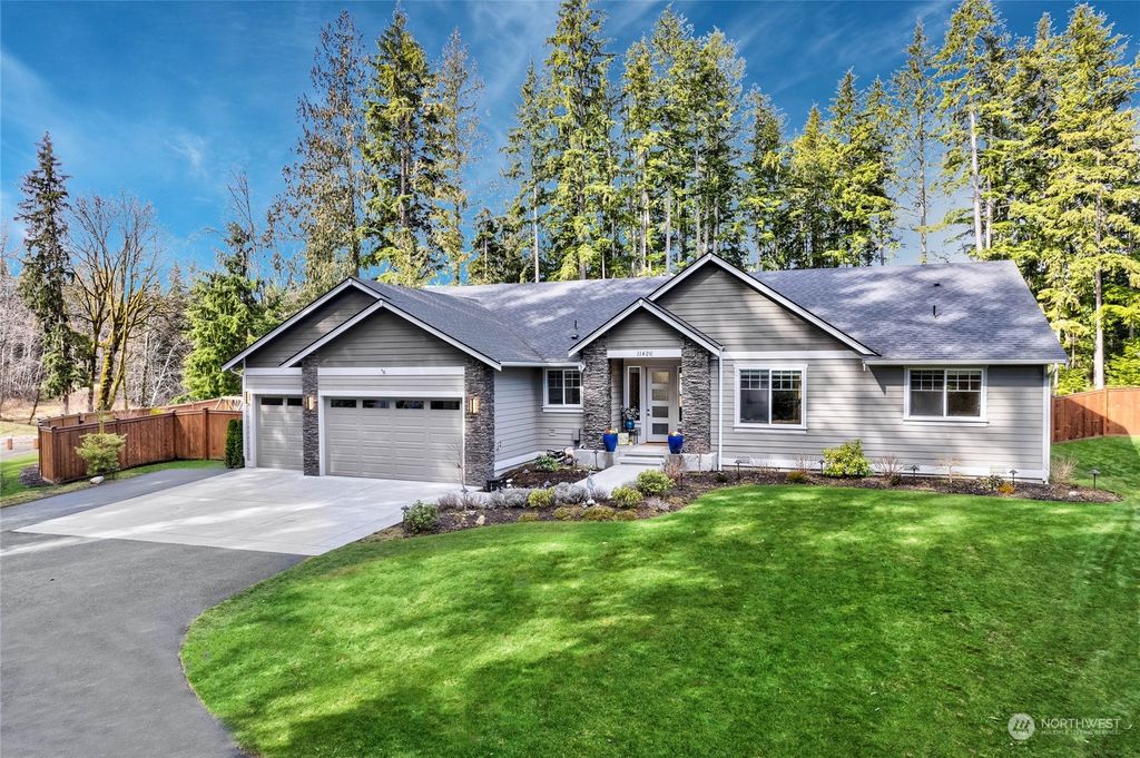 Photo of 11426 211th Avenue SE, Snohomish, WA 98290 (MLS # 2043456)