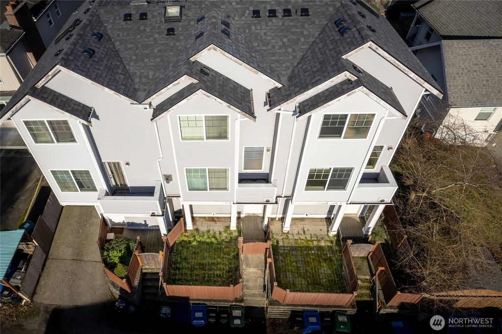 Photo of 1135 N 92nd Street #B, Seattle, WA 98103 (MLS # 2390835)