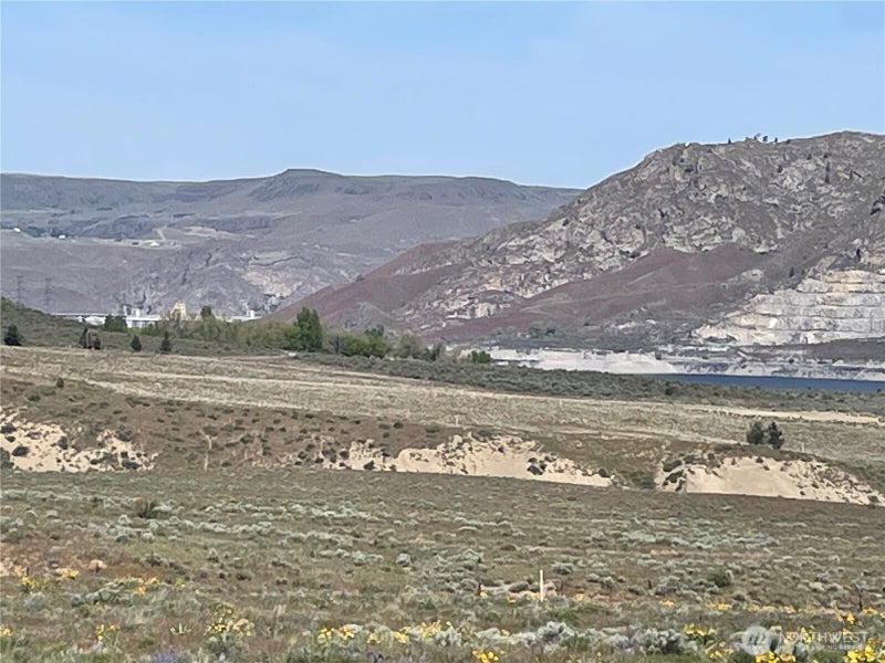 3 HWY 174
