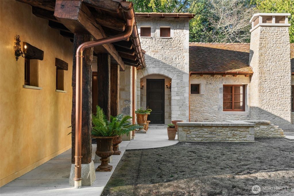 Photo of 11008 N Deer Drive, Woodway, WA 98020 (MLS # 2511658)