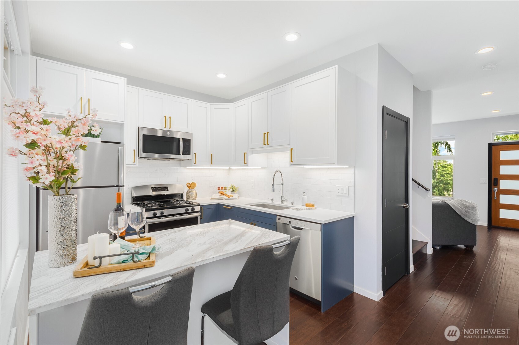 2608 S Judkins Street A