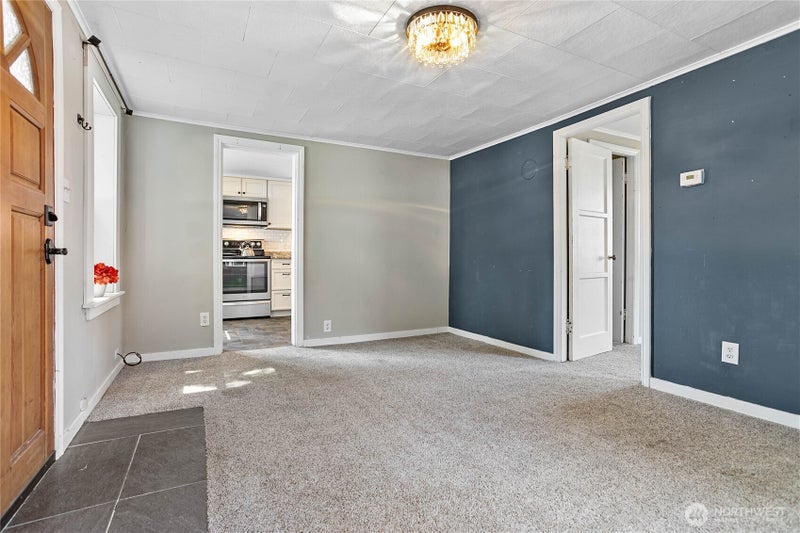 568 G Street