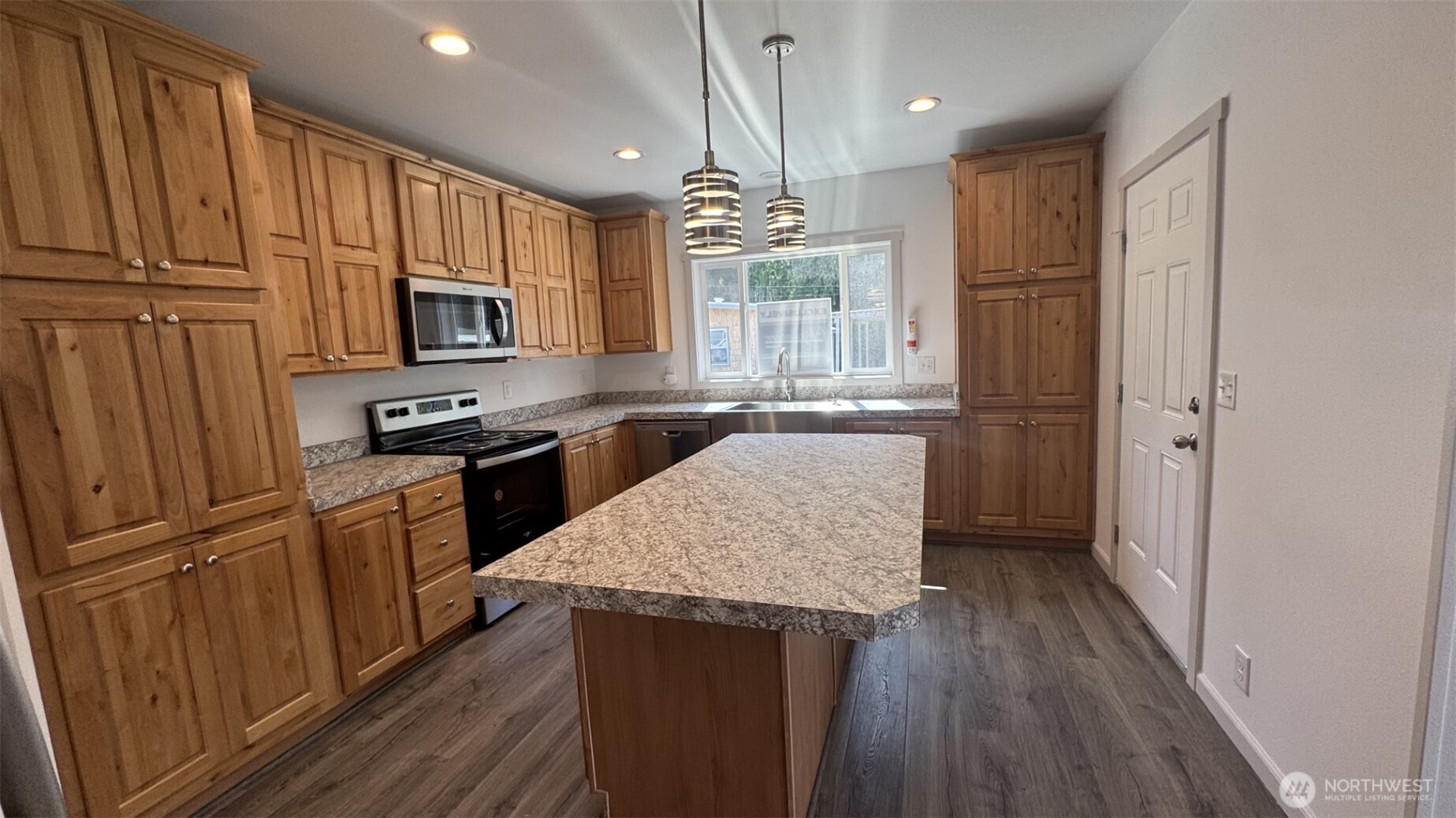 4205 Auburn Way S 101