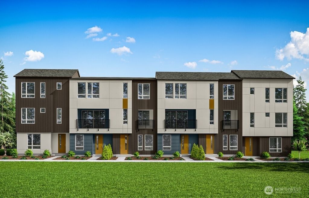 Photo of 12201 137th Place NE #2601, Redmond, WA 98052 (MLS # 2406669)