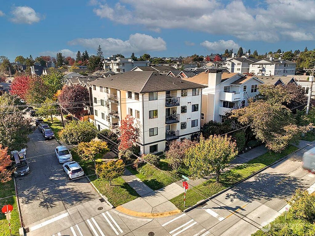 Photo of 1400 NW 60th Street #101, Seattle, WA 98107 (MLS # 2407347)