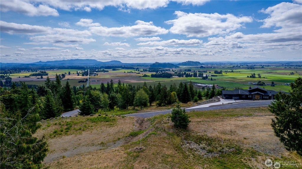 Photo of 7583 Avalon Heights Way, Sedro Woolley, WA 98284 (MLS # 2548713)