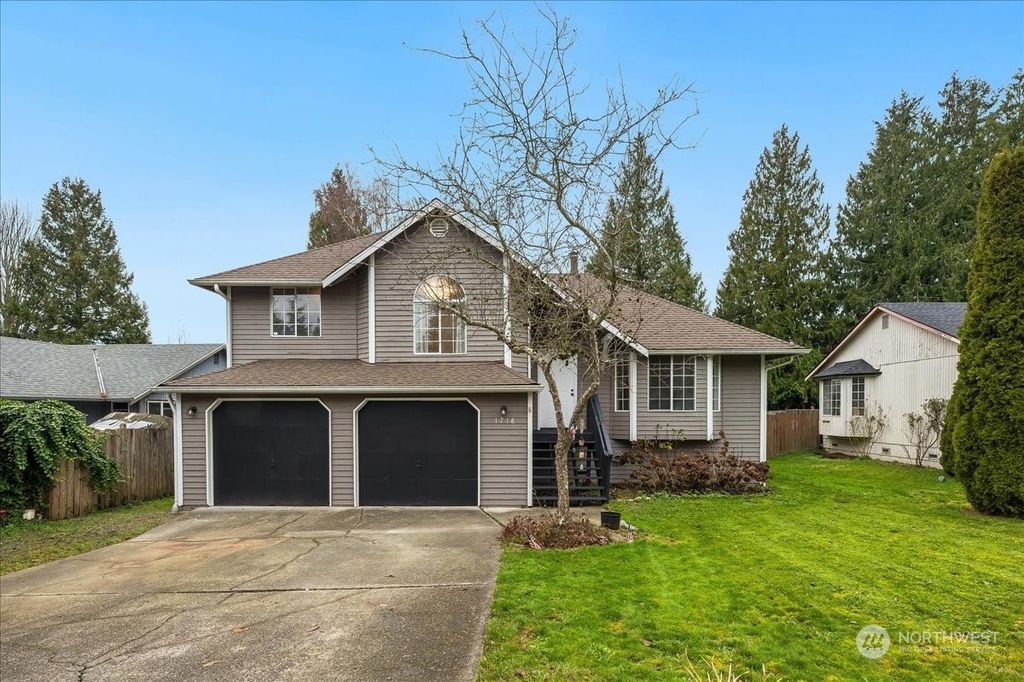 Photo of 1718 93rd Drive SE, Lake Stevens, WA 98258 (MLS # 2316724)
