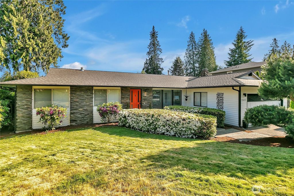Photo of 15413 SE 132nd Street, Renton, WA 98059 (MLS # 2403458)