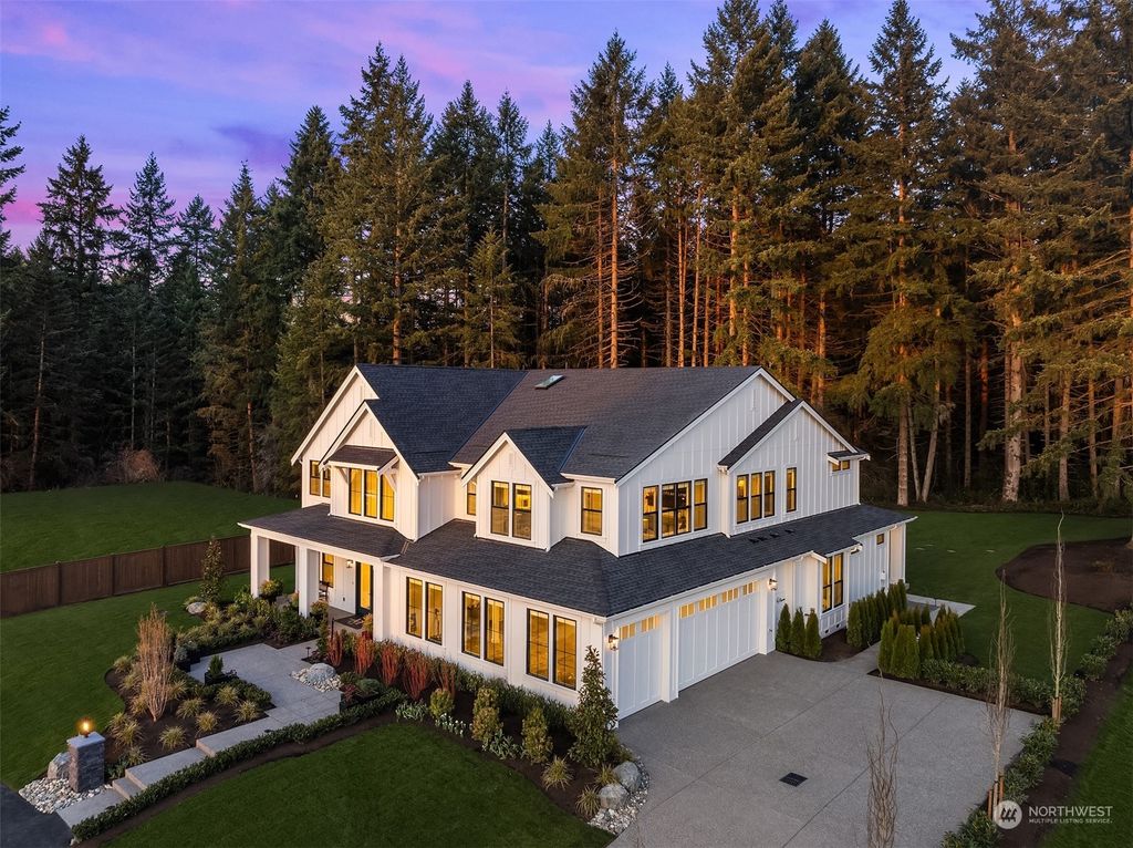 Photo of 15362 152nd Avenue NE, Woodinville, WA 98072 (MLS # 2208528)