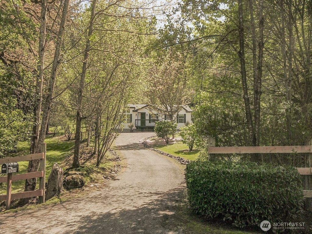 Photo of 32609 SE 48th Street, Fall City, WA 98024 (MLS # 2368093)