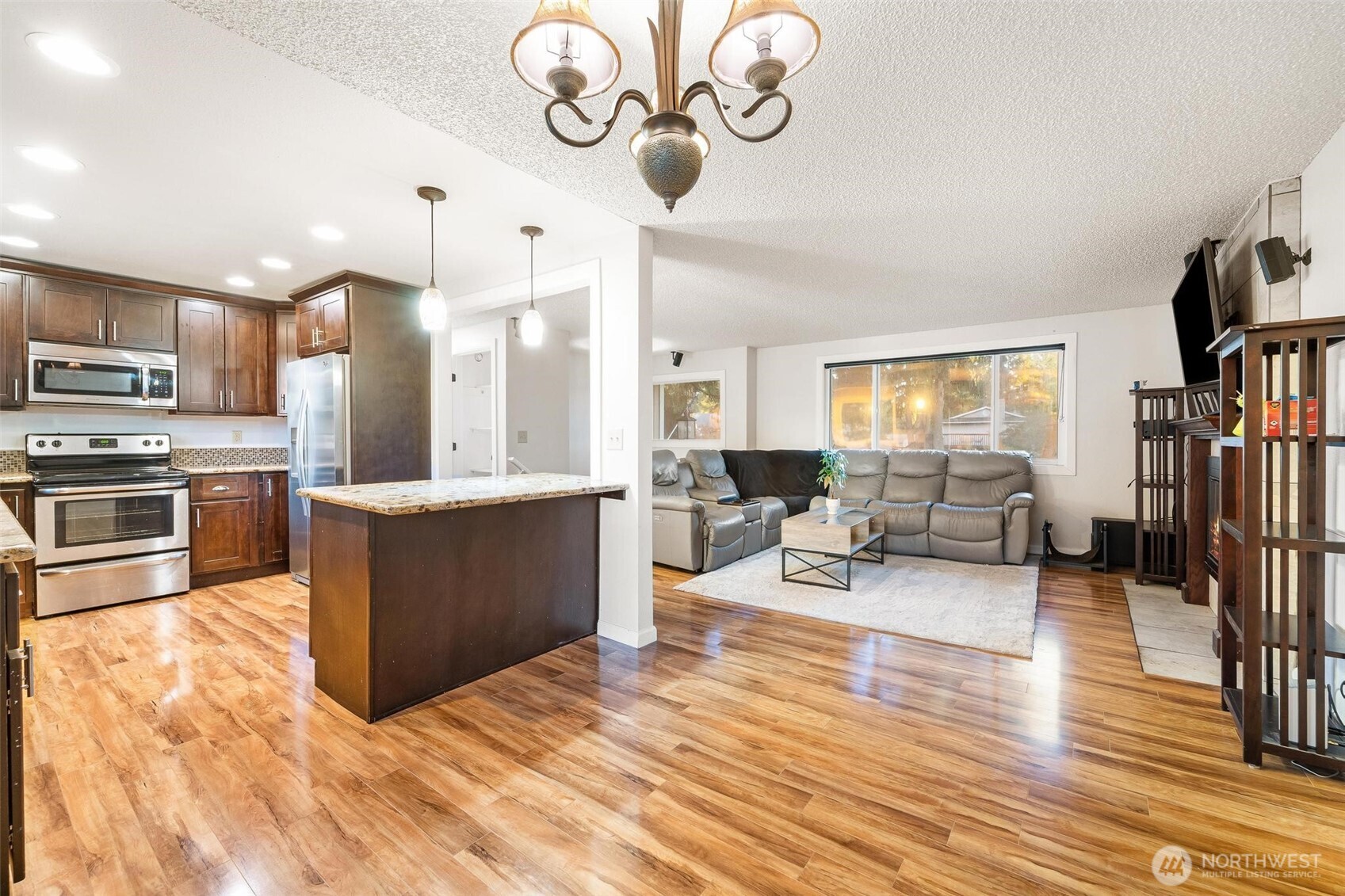 516 189th Street Ct E