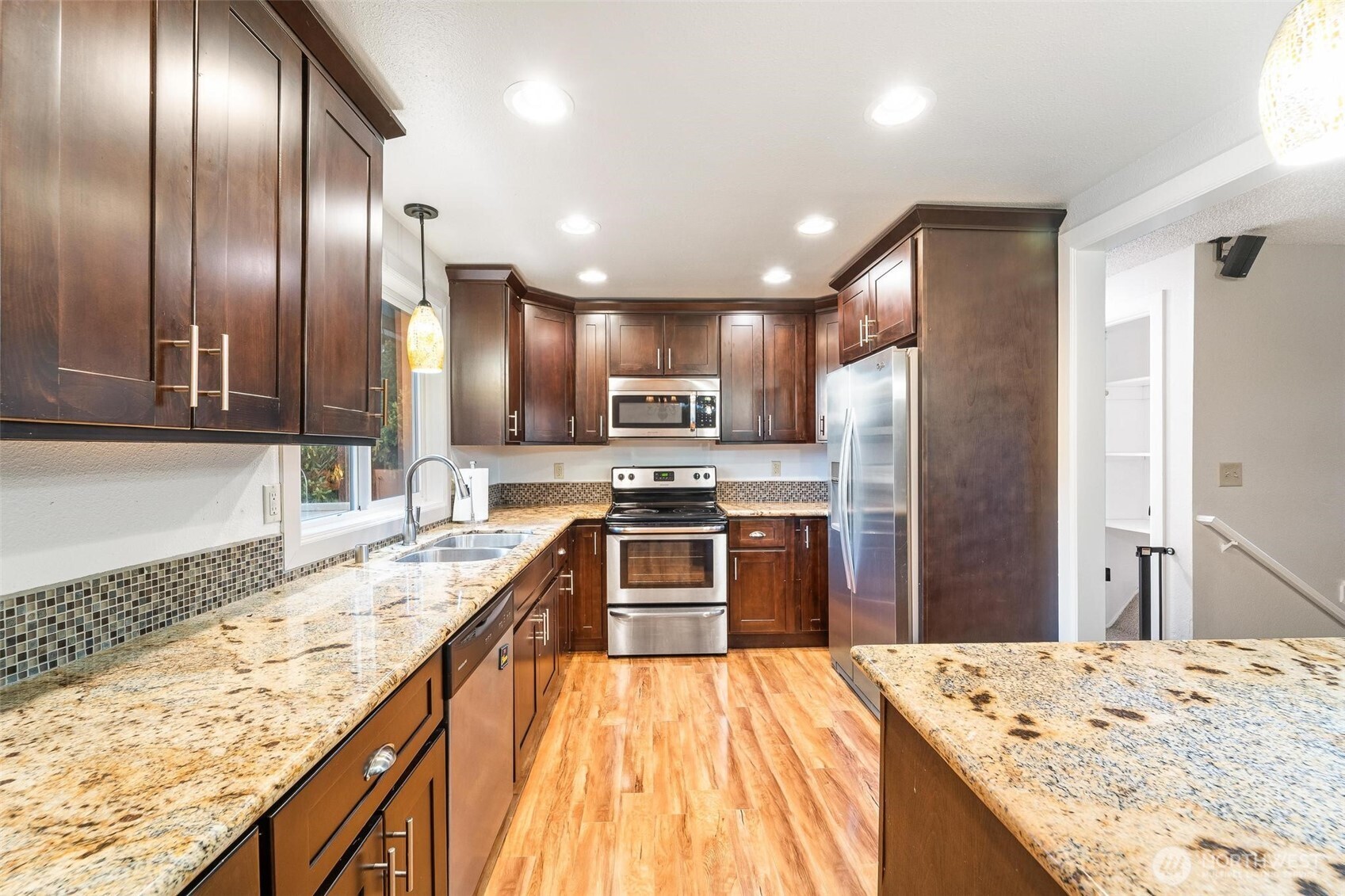 516 189th Street Ct E