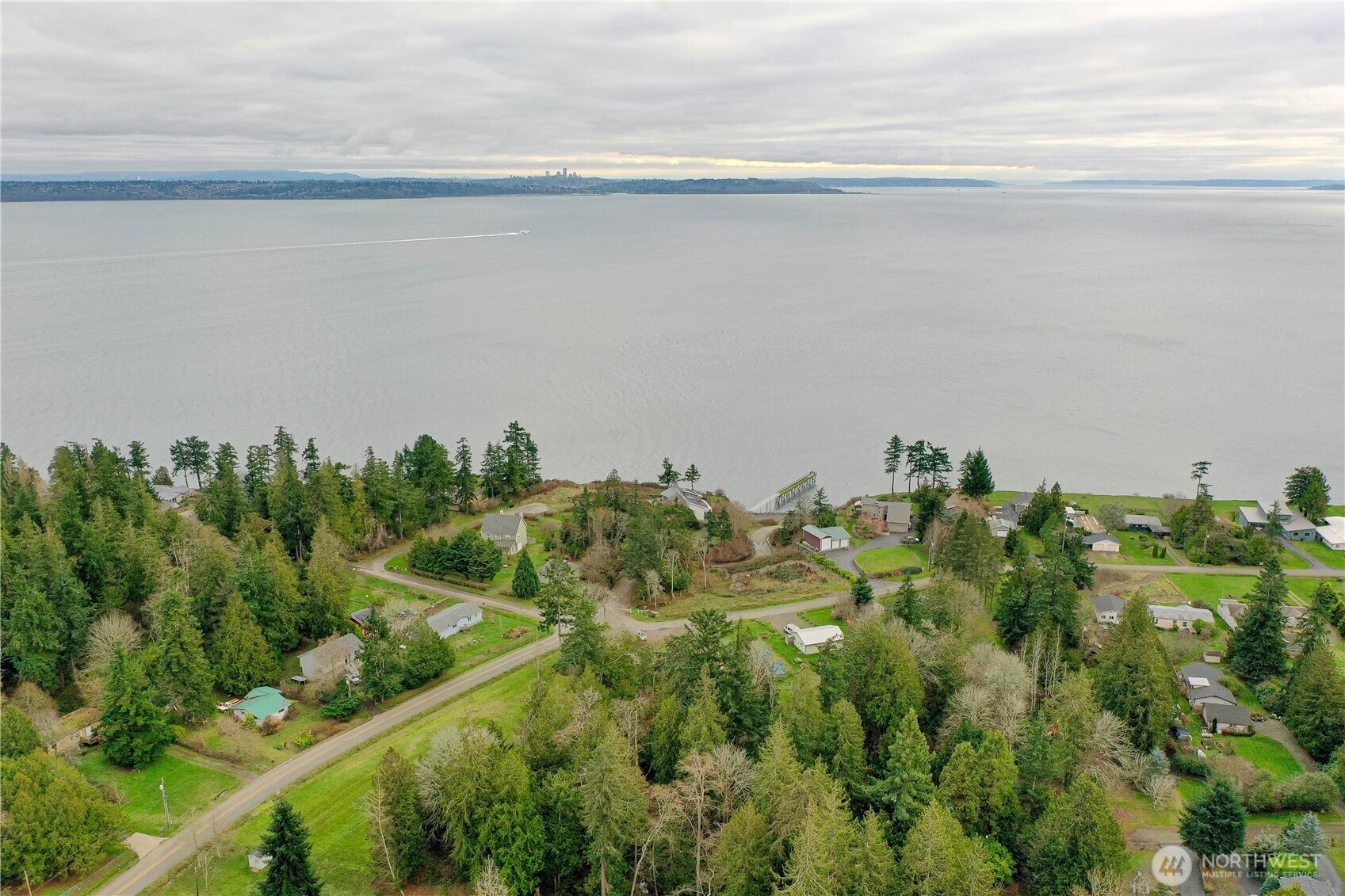 21503 Howard Avenue NE