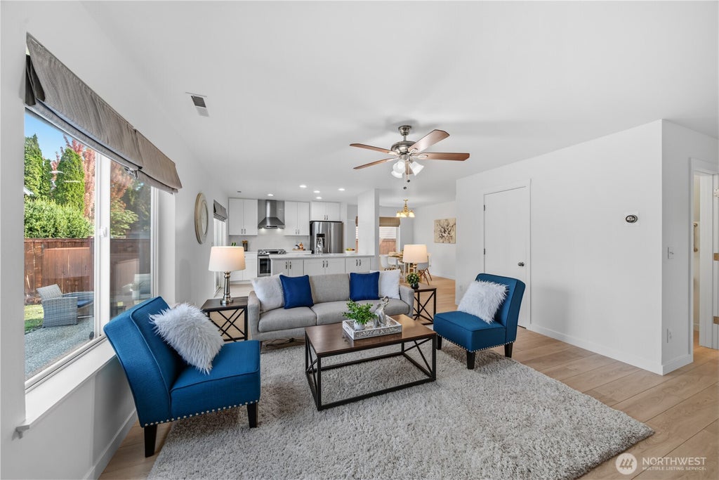 Photo of 11813 24th Street SE, Lake Stevens, WA 98258 (MLS # 2570276)