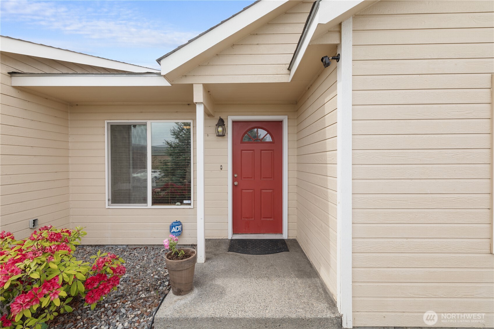 336 Spring Circle SW