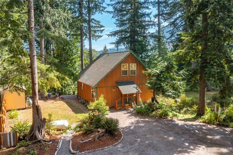 Photo of 7712 Viewridge Drive, Maple Falls, WA 98266 (MLS # 2569268)