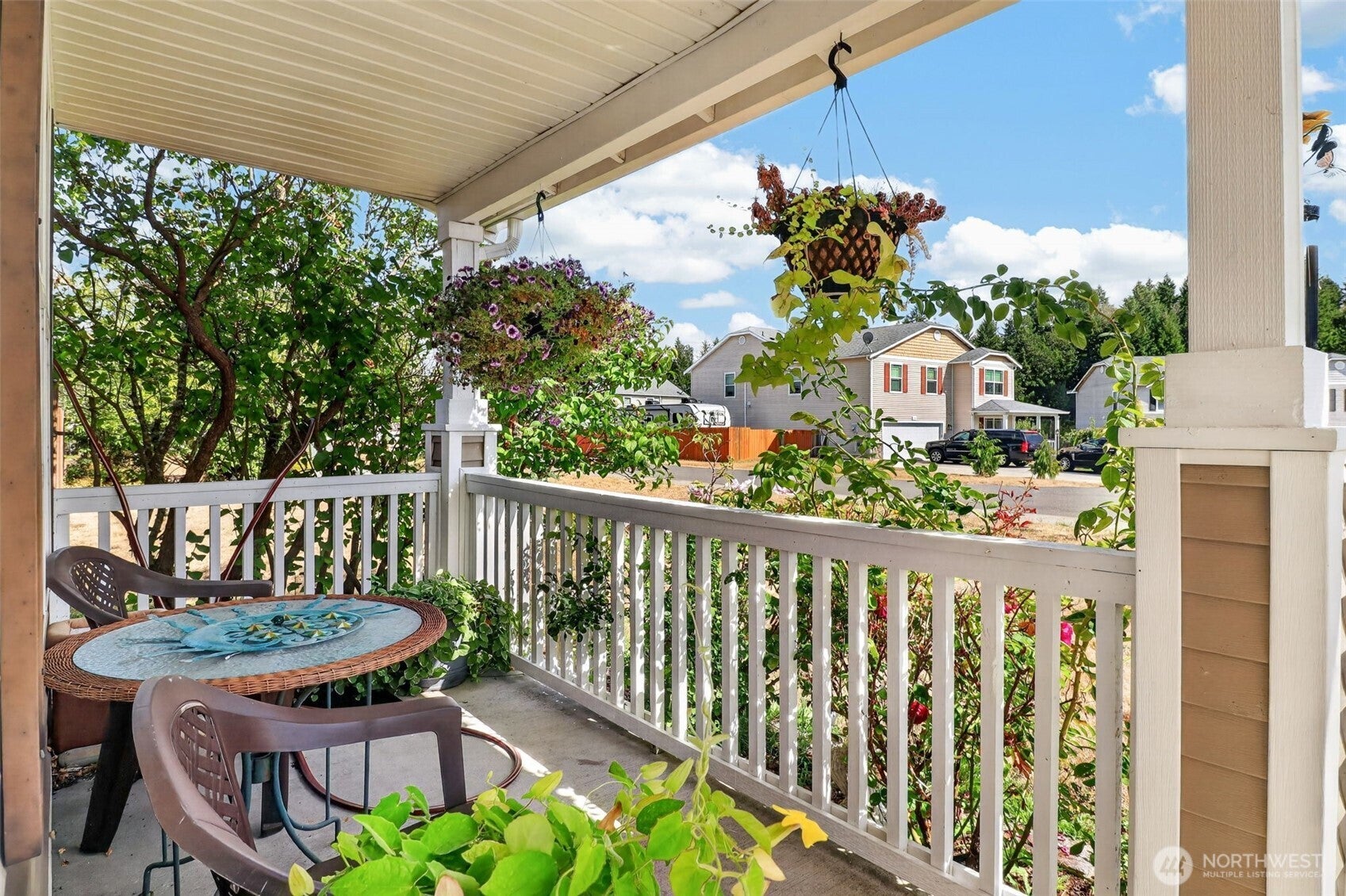 308 Easy Street SE