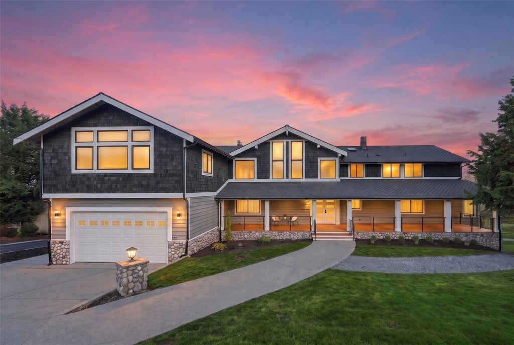 Photo of 16125 95th Avenue SE, Snohomish, WA 98296 (MLS # 2592039)