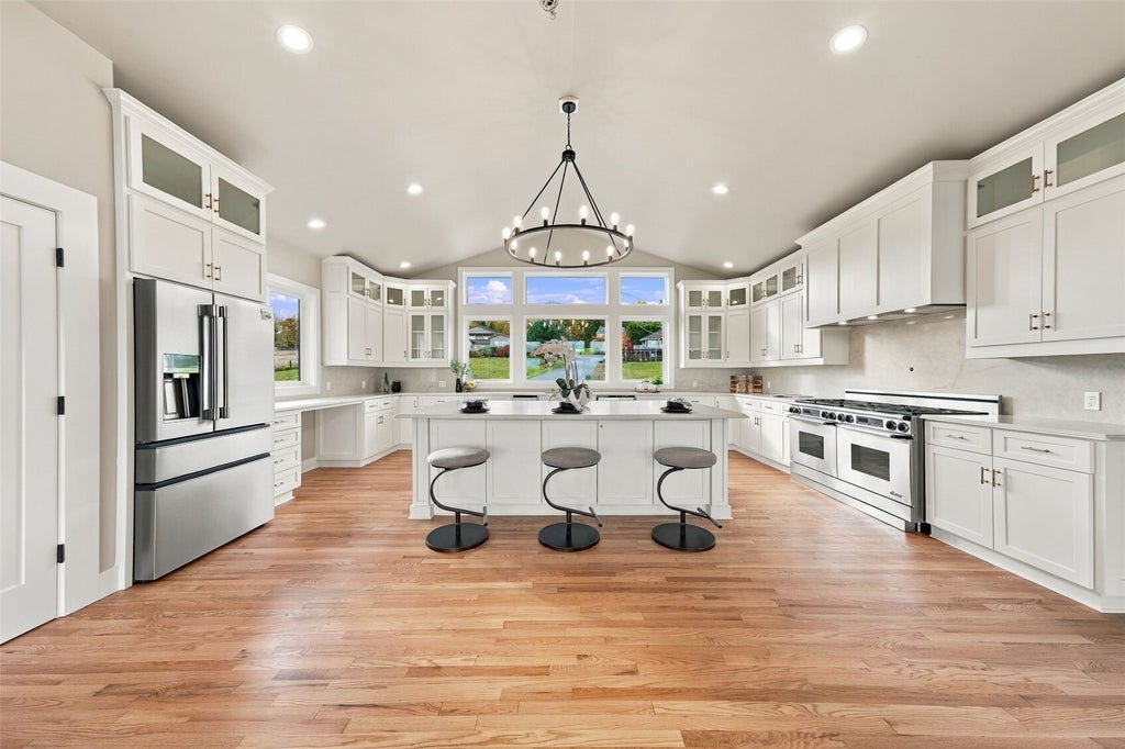 Photo of 16125 95th Avenue SE, Snohomish, WA 98296 (MLS # 2592039)