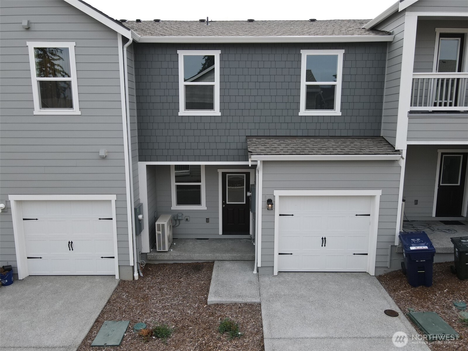 1209 E 53rd Street