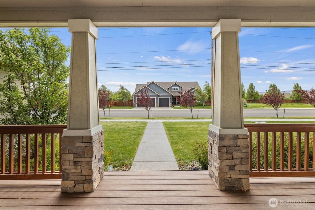 Photo of 1107 E Sanders Road, Ellensburg, WA 98926 (MLS # 2525347)