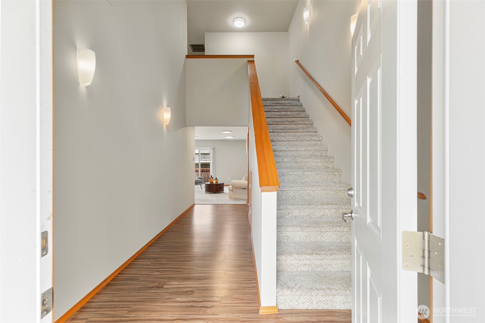 6752 Takota Place NE