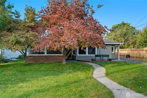 Photo of 1109 University Street, Walla Walla, WA 99362 (MLS # 2382800)