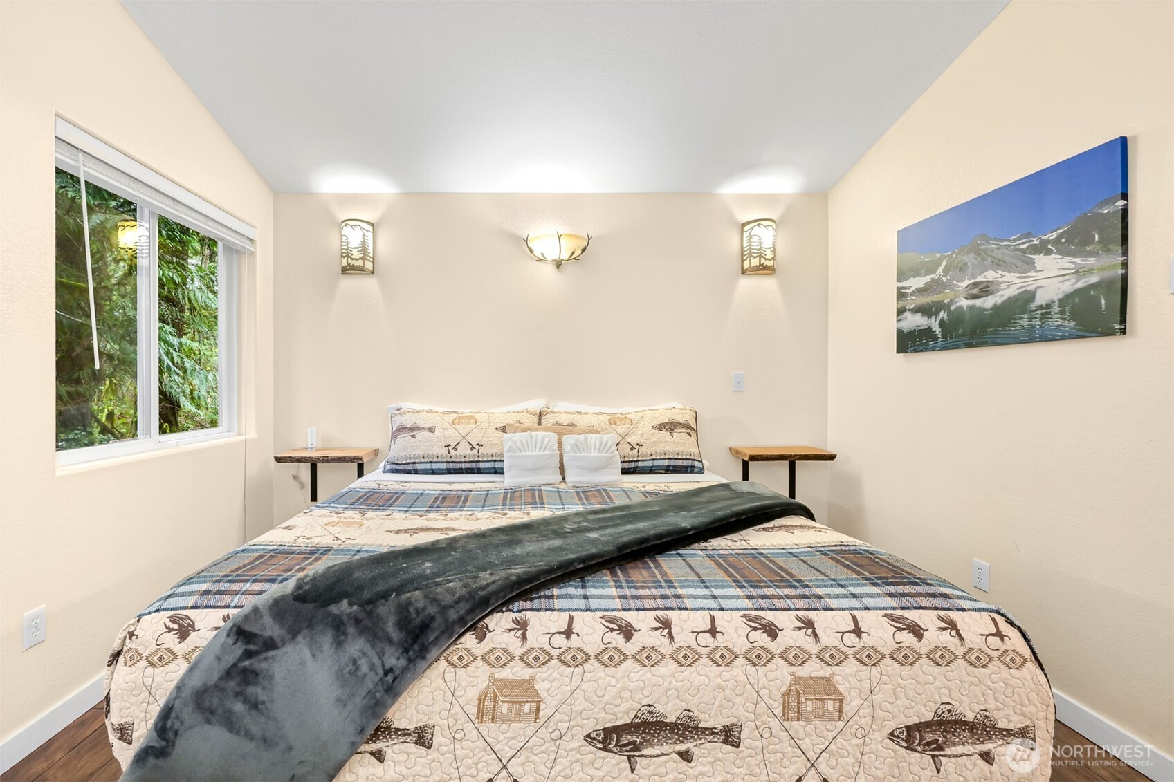 Deming, Washington 98244, United States, 1 Bedroom Bedrooms, ,1 BathroomBathrooms,Residential,Active,88026