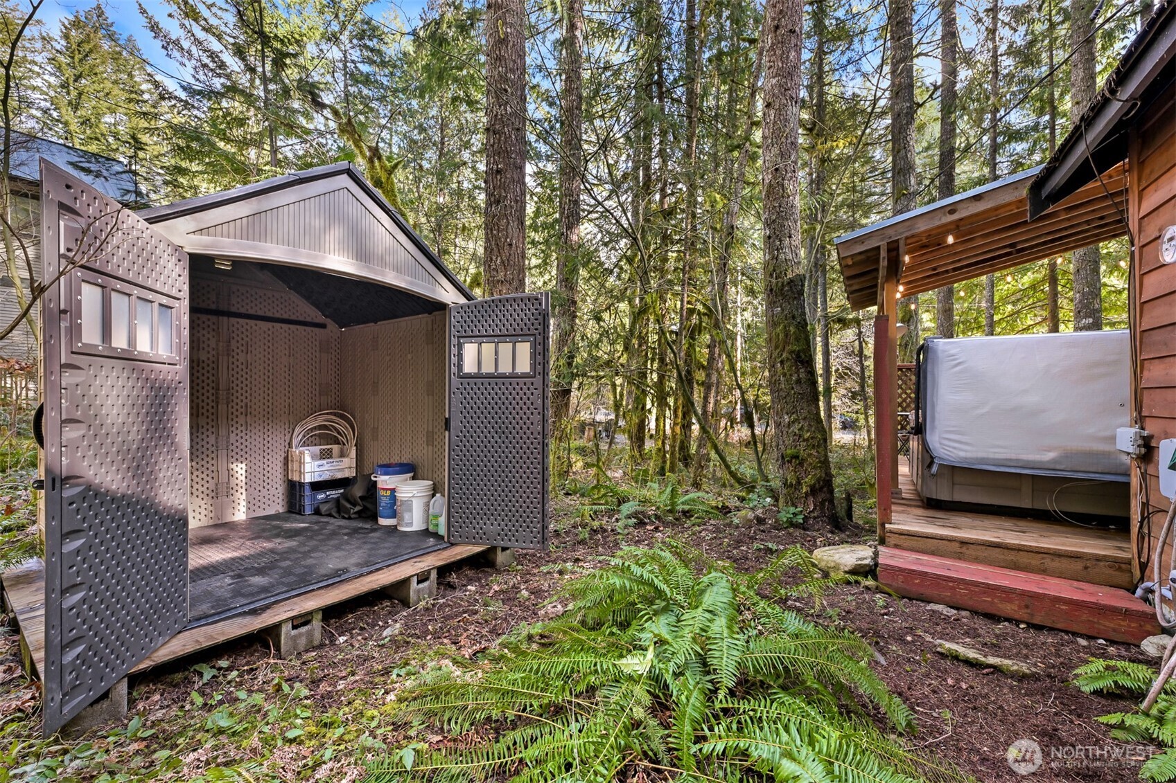 Deming, Washington 98244, United States, 1 Bedroom Bedrooms, ,1 BathroomBathrooms,Residential,Active,88026