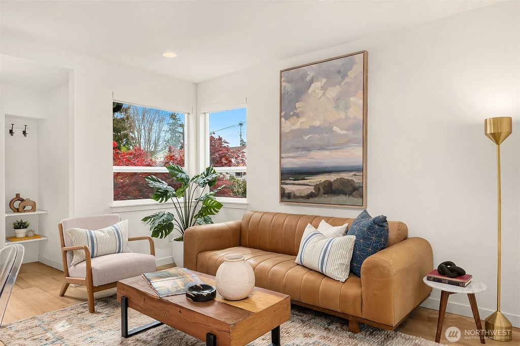Photo of 8913 8th Avenue NE, Seattle, WA 98115 (MLS # 2538289)