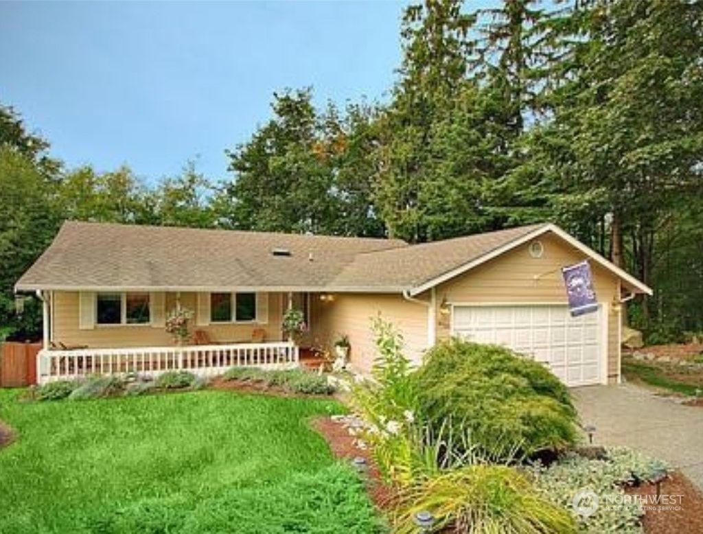 Photo of 4920 70th Avenue NE, Marysville, WA 98270 (MLS # 2151597)