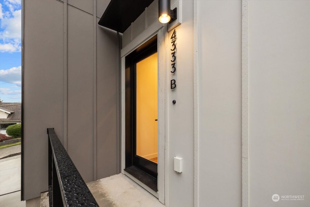 Photo of 4333 30th Avenue W #B, Seattle, WA 98199 (MLS # 2312592)