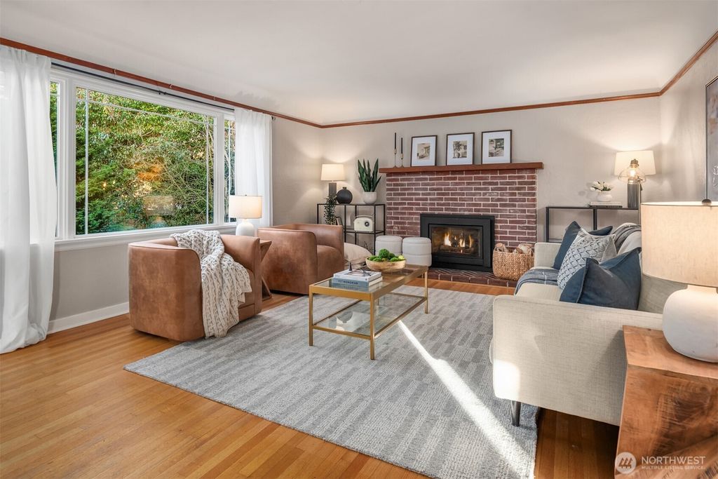 Photo of 4511 SW Webster Street, Seattle, WA 98136 (MLS # 2289720)