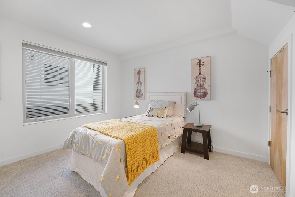 3236 W Government Way