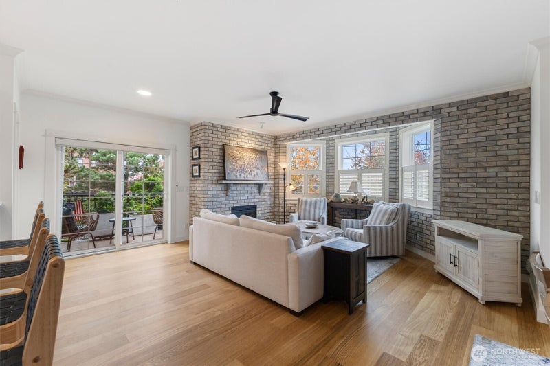1310 Old Fairhaven Parkway 201