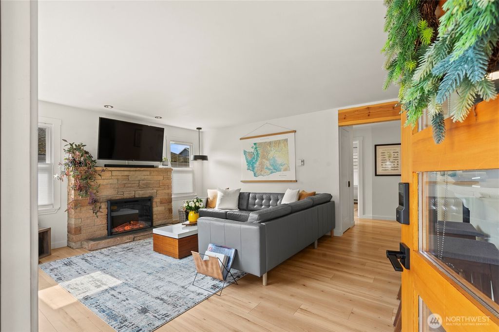 Photo of 8053 16th Avenue NW, Seattle, WA 98117 (MLS # 2494204)