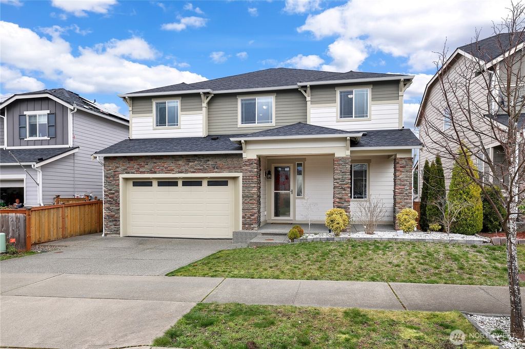 Photo of 25714 207th Avenue SE, Covington, WA 98042 (MLS # 2477182)